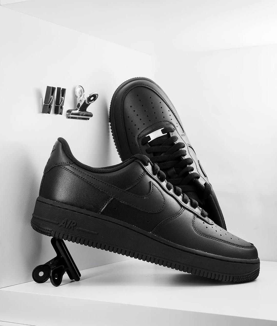 Nike Air Force 1 ’07 ‘Triple Black’ Men’s Sneaker